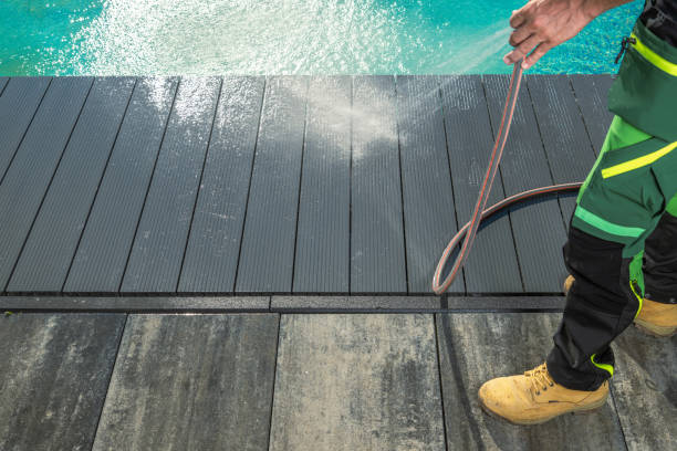 Best Commercial Pressure Washing  in Three Lakes, WA